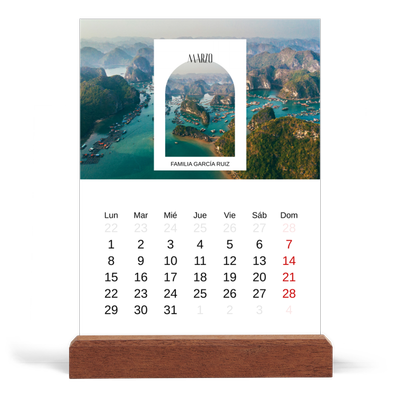 Calendario de mesa con base de madera - vertical  — El arco abierto [Marzo]