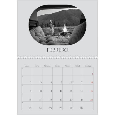 Calendario personalizado doble A4 — Ruta de aventuras [Febrero]