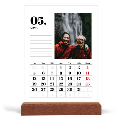 Calendario de mesa con base de madera - vertical  — Serif y momentos [portada]
