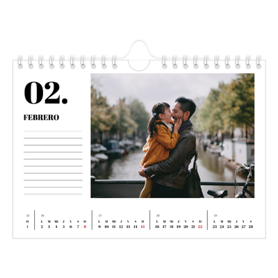 Calendario personalizado A5 — Serif y momentos [Febrero]
