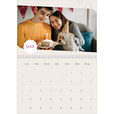 Calendario personalizado doble A4 — Cumpleaños icónico [Marzo]