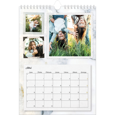 Calendario personalizado A4 — Colección de fotos [Abril]