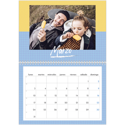 Calendario personalizado doble A4 — Color y patrón [Marzo]