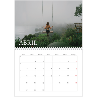 Calendario personalizado doble A4 — Serif sencillo [Abril]