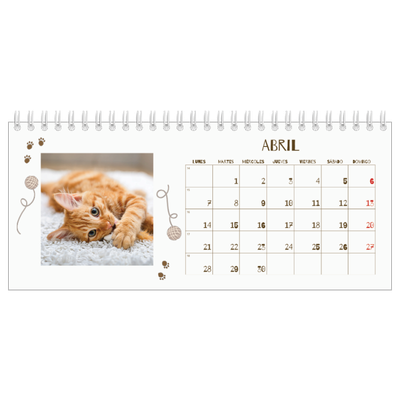Calendarios de mesa — Gatito juguetón [Abril]