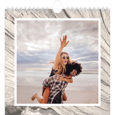 Calendarios Cuadrados — Corteza de árbol [portada]