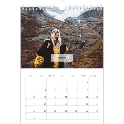 Calendario personalizado A4 — Calendario clásico [Marzo]