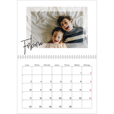 Calendario personalizado doble A4 — Marco transparente [Febrero]