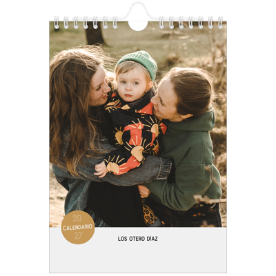 Calendario personalizado A5 — Pegatina de foto [portada]