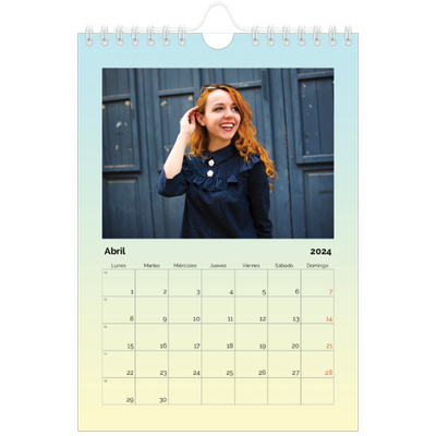 Calendario personalizado A5 — Tonos pastel [Abril]
