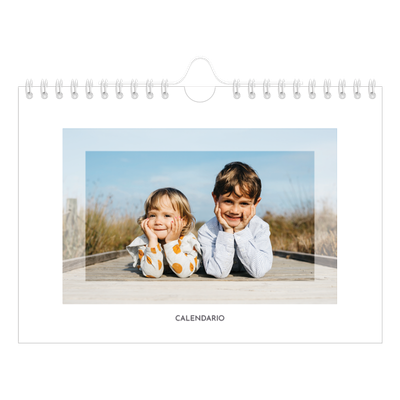 Calendario personalizado A5 — Marco transparente [portada]