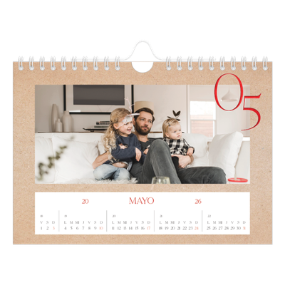 Calendario personalizado A5 — Toques de rojo [portada]