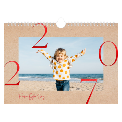 Calendario A4 horizontal — Toques de rojo [portada]