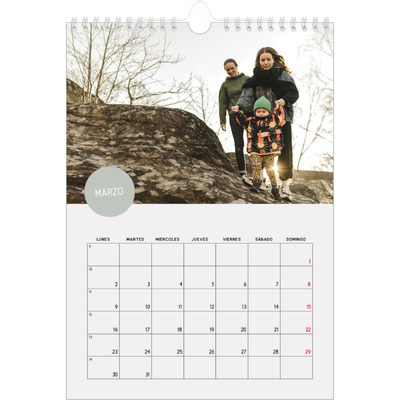 Calendario personalizado A4 — Pegatina de foto [Marzo]