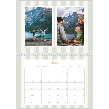 Calendario personalizado A4 doble — Letras y rayas