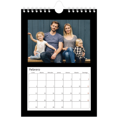 Calendario personalizado A5 — Margen negro [Febrero]