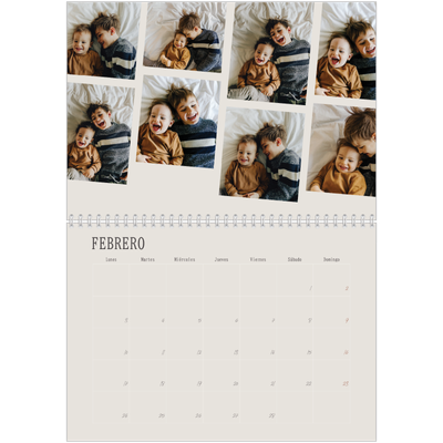 Calendario personalizado doble A4 — Recuerdos en movimiento [Febrero]