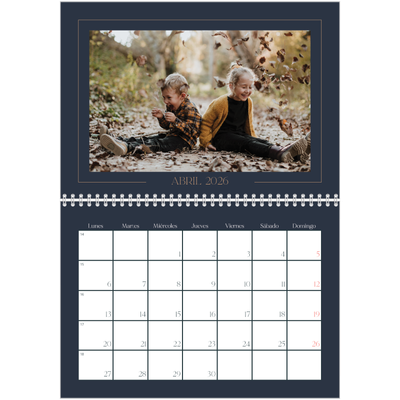 Calendario personalizado doble A4 — Azul de Prusia [Abril]