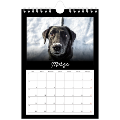 Calendario personalizado A5 — Negro minimalista [Marzo]