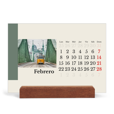 Calendario de mesa con base de madera - apaisado  — Lugares del mundo [Febrero]