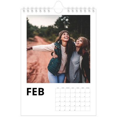 Calendario personalizado A5 — White space [Febrero]