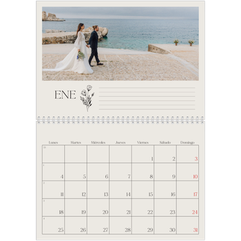 Calendario personalizado A4 doble — Iniciales en flor