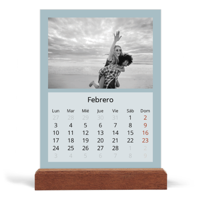 Calendario de mesa con base de madera - vertical  — Neo Scandi [Febrero]