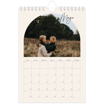 Calendario personalizado A5 — Arco de recuerdos [portada]