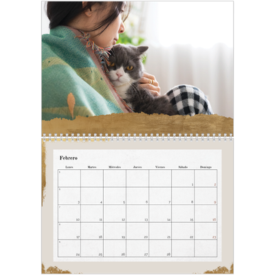 Calendario personalizado doble A4 — Classic Gold [Febrero]