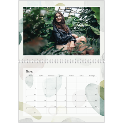 Calendario personalizado doble A4 — Manchas de acuarela [Marzo]