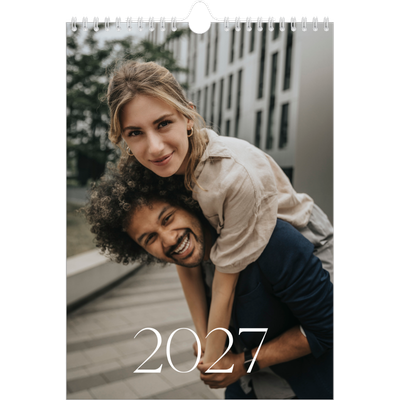Calendario personalizado A4 — Más grandioso que la vida [portada]