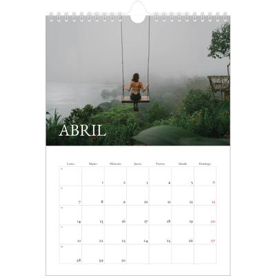 Calendario personalizado A4 — Serif sencillo [Abril]