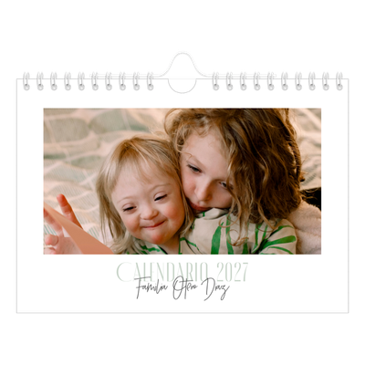 Calendario personalizado A5 — Tipografía mixta [portada]