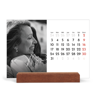 Calendario de mesa con base de madera - apaisado  — Escritura elegante [Marzo]