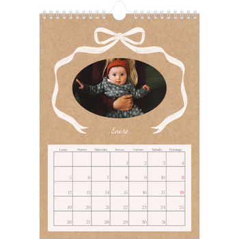 Calendario personalizado A4 — Papel kraft y lazo