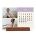 Calendario de mesa con base de madera - apaisado  — Capítulos pastel [Abril]