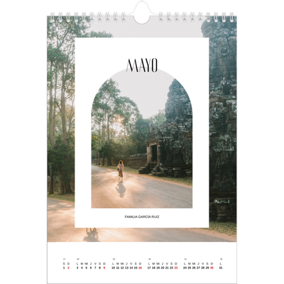 Calendario personalizado A4 — El arco abierto [Mayo]