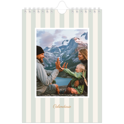 Calendario personalizado A5 — Letras y rayas [portada]