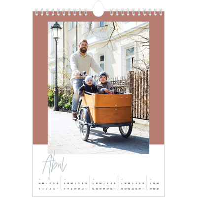 Calendario personalizado A4 — Marcos de la tierra [Abril]
