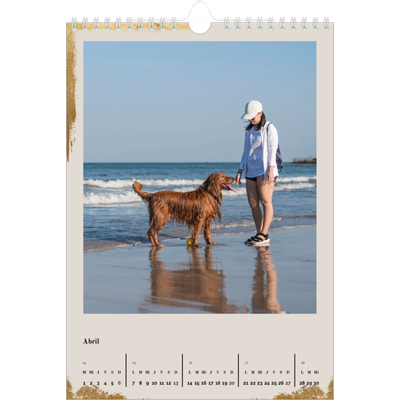 Calendario personalizado A4 — Classic Gold [Abril]
