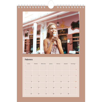 Calendario personalizado A4 — Colores de la tierra [Febrero]