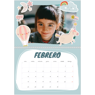 Calendario personalizado doble A4 — Unicornio arcoíris [Febrero]