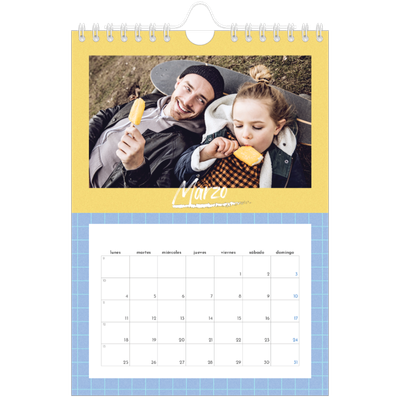 Calendario personalizado A5 — Color y patrón [Marzo]