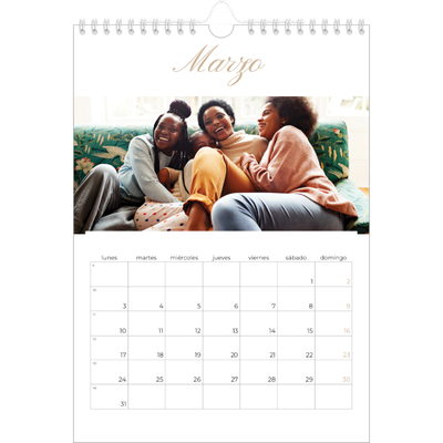 Calendario personalizado A4 — Cajas de tiras de fotos [Marzo]