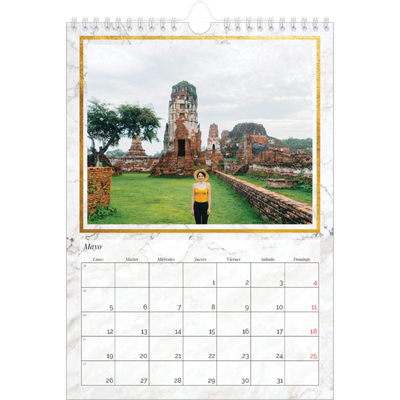 Calendario personalizado A4 — Marco de mármol dorado [portada]
