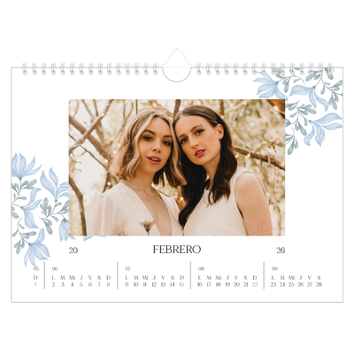 Calendario A4 horizontal — Romance en blanco y azul [Febrero]